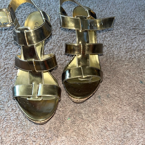 Guess gold wedges - Picture 3 of 5